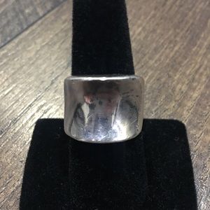 STERLING SILVER RING